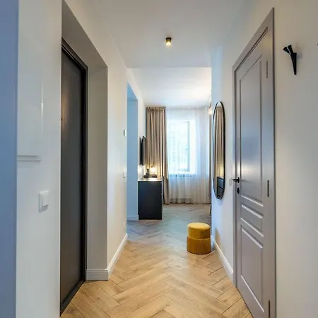 公寓 Smelynas Boutique & 帕兰加