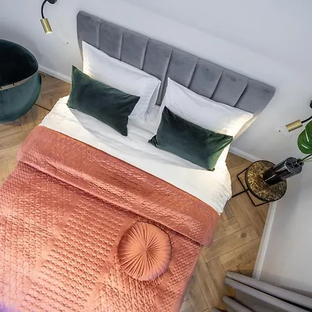 Smelynas Boutique & * 帕兰加