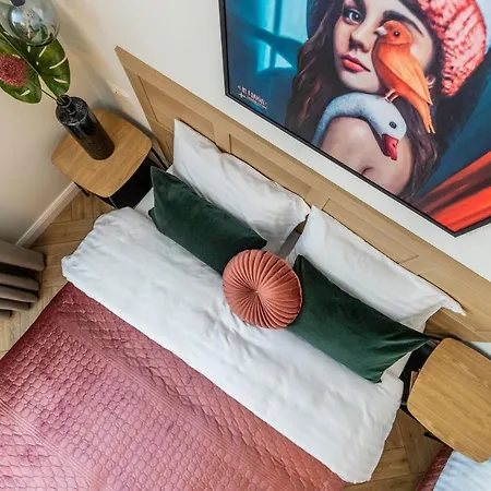 公寓 Smelynas Boutique &