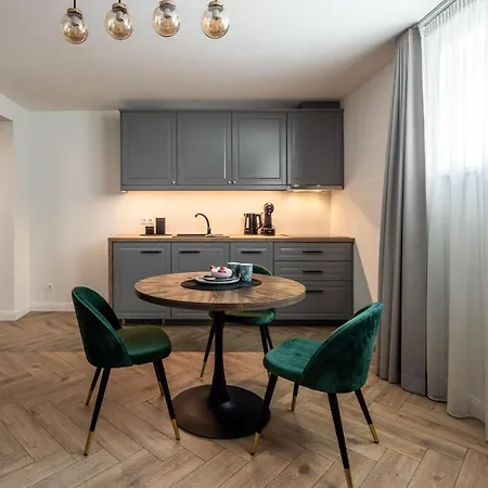 Апартаменти Smelynas Boutique &