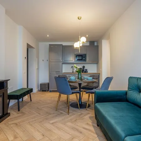 Smelynas Boutique & * Palanga