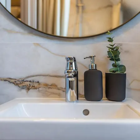 Smelynas Boutique & * 帕兰加