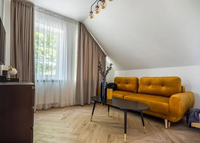 Smelynas Boutique & Apartman *