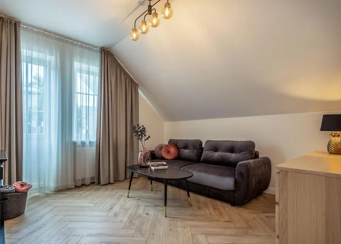 Smelynas Boutique & Apartman *