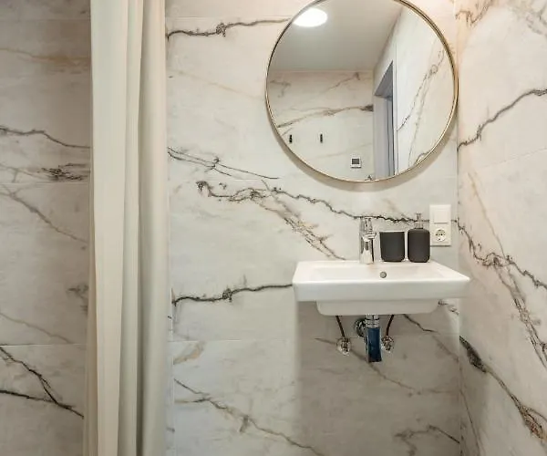 Smelynas Boutique & Apartman *