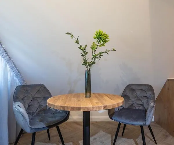 Smelynas Boutique & Apartman *